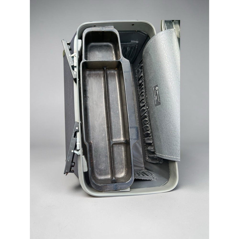 Vintage Samsonite Series 3600 Charcoal Gray Vanity Train Case w Mirror & Keys - Picture 10 of 15
